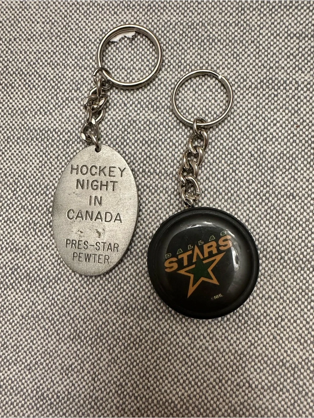 Lot of 4 Vintage NHL Hockey Keychains